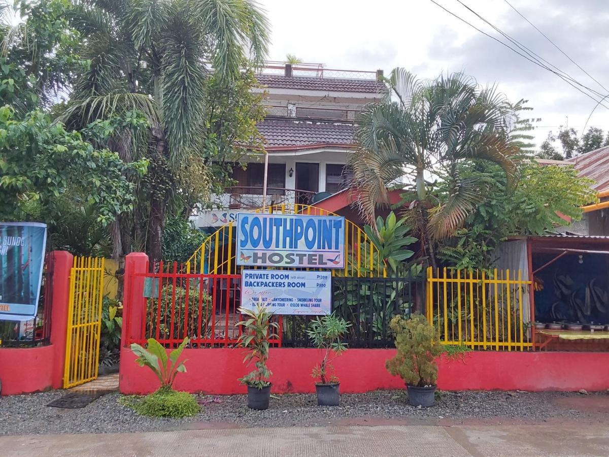 Southpoint Hostel Moalboal Exterior photo